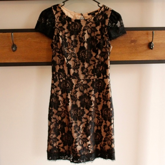 Forever 21 Nude and Black Lace Dress Small - Picture 1 of 4